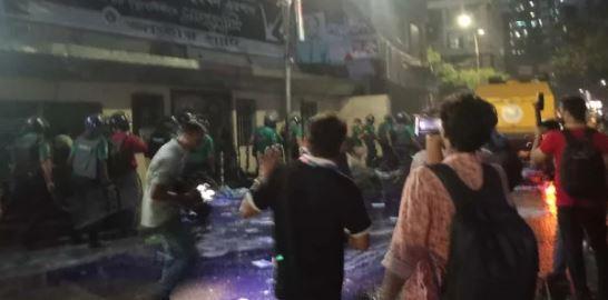 জাতীয় পার্টির কার্যালয়ে হামলা ও অগ্নিসংযোগ