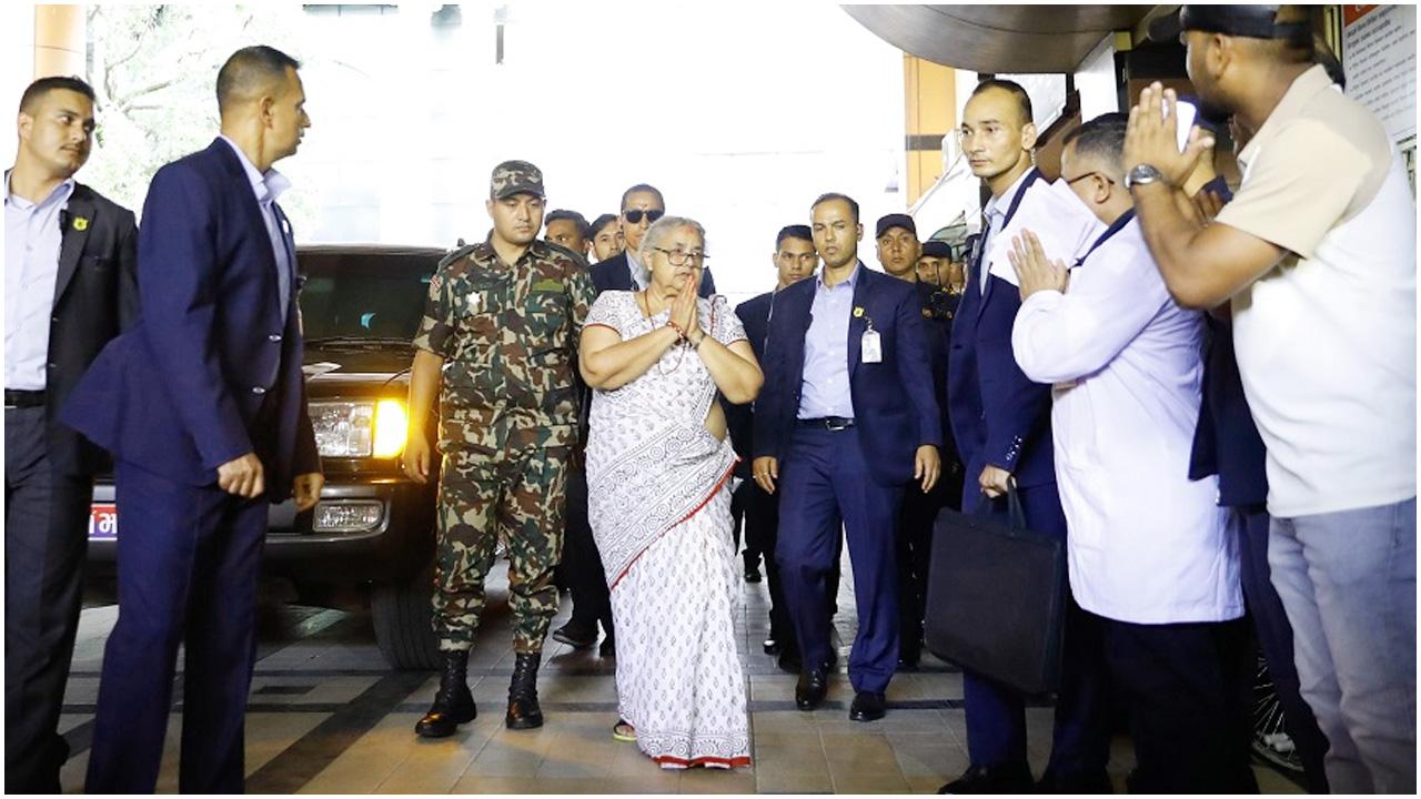 সুশীলার প্রথম দিনেই শান্ত হতে শুরু করেছে নেপাল